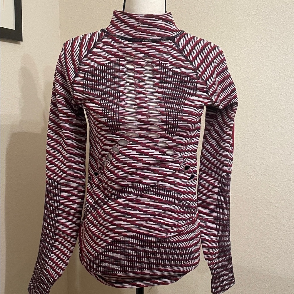 Adidas by Stella McCartney Fitness top 
New w o tags . Large